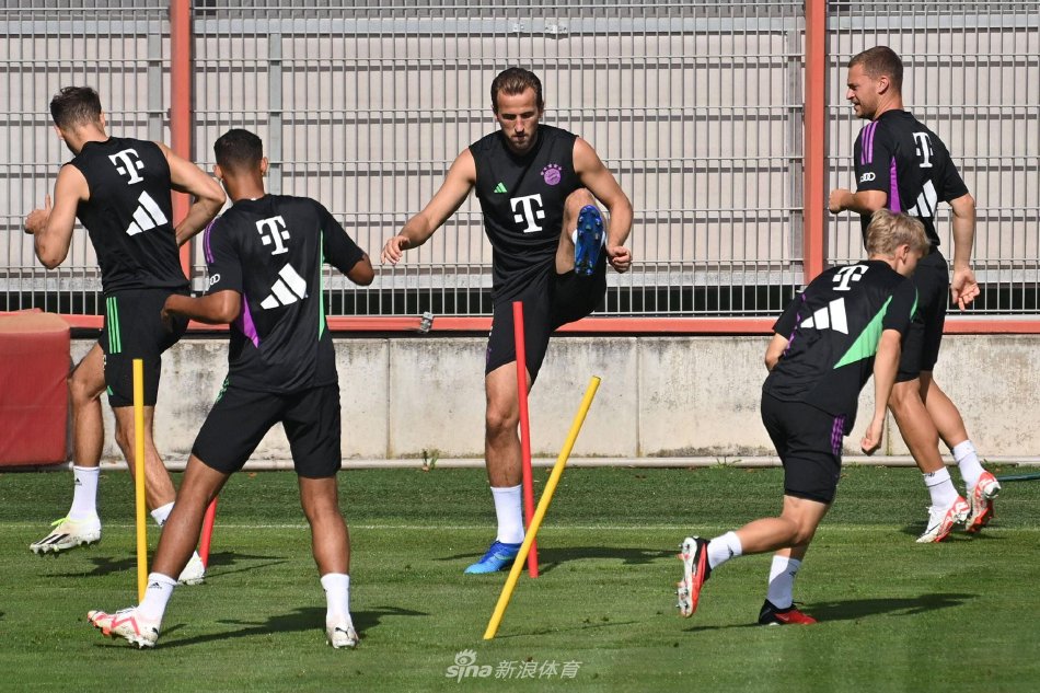 利用沙地训 利用沙地训