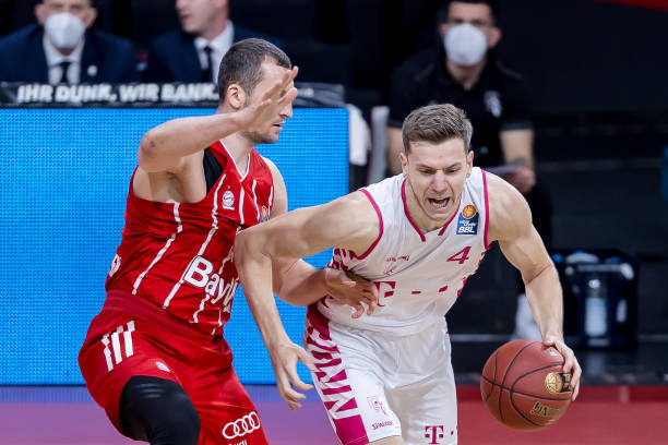 让对手形成 让对手形成