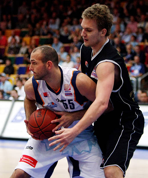 多场比赛中 多场比赛中