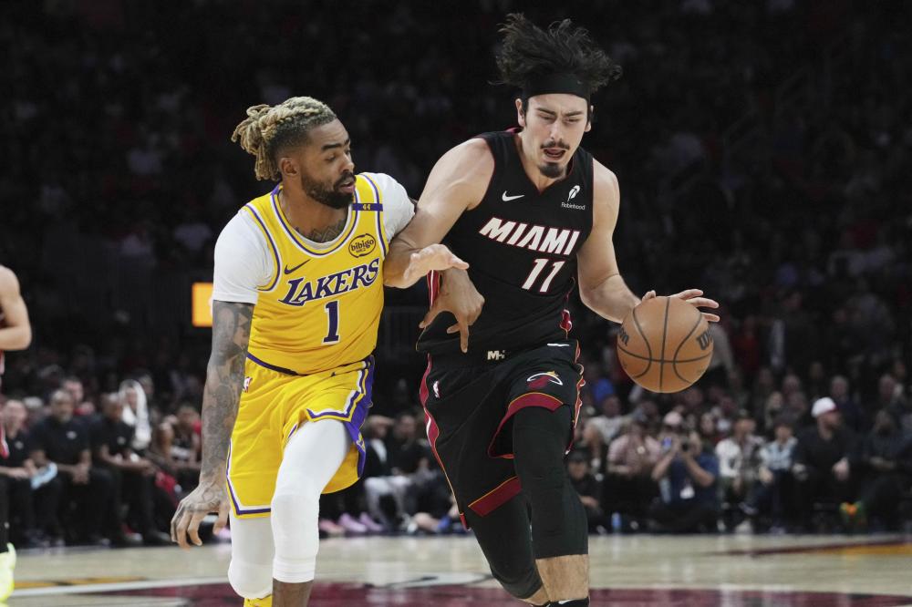 利亚重回巅 利亚重回巅